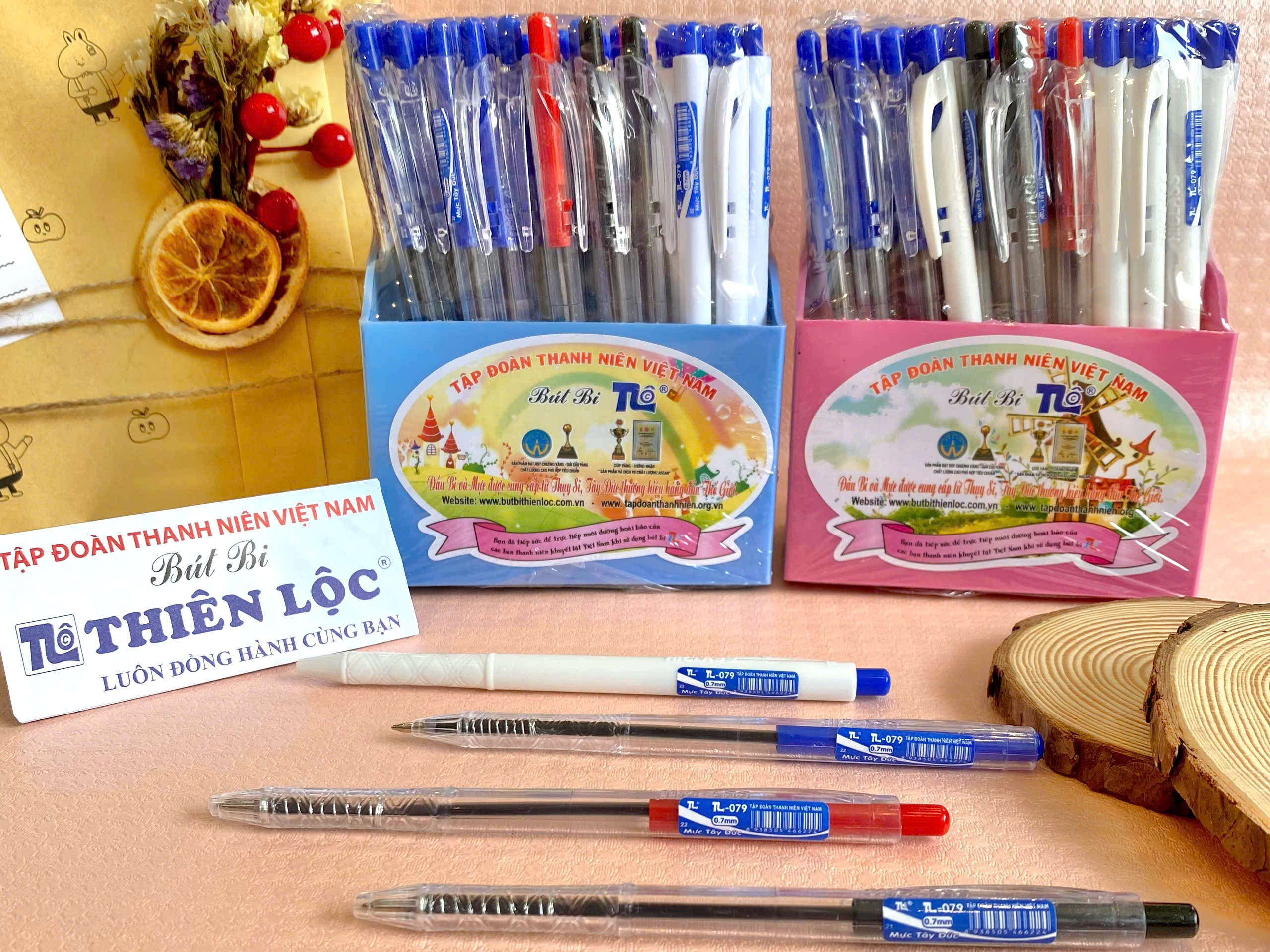 Kệ 079 50 cây 0.7mm